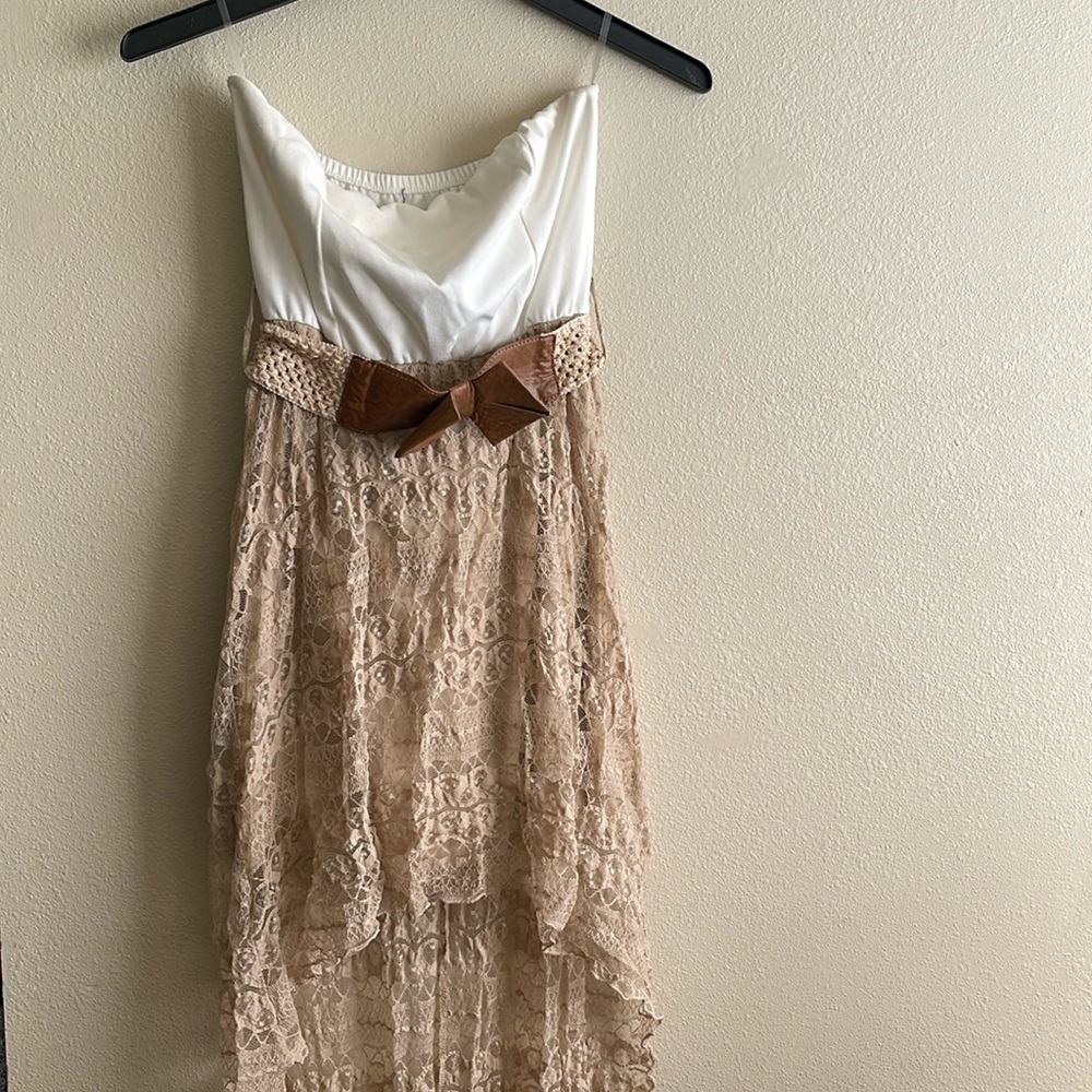 Lace, high-low strapless dress!